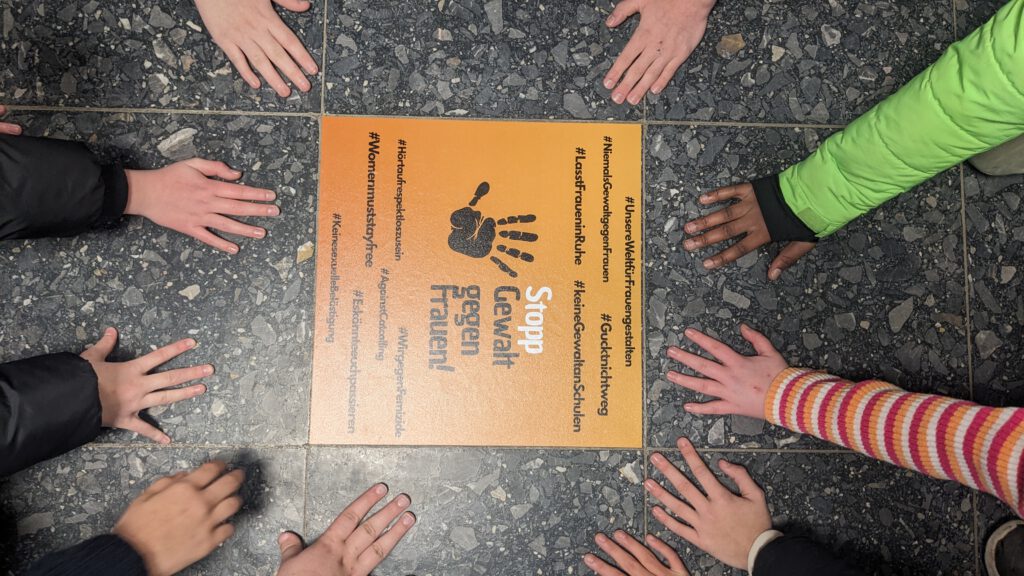 Aufkleber mit Händen